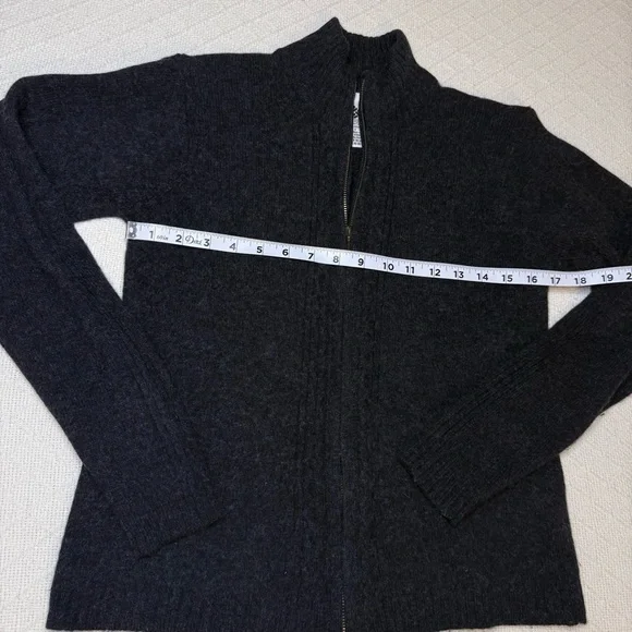 S Columbia Merino wool Dark Gray Turtleneck Sweater - Picture 12 of 14